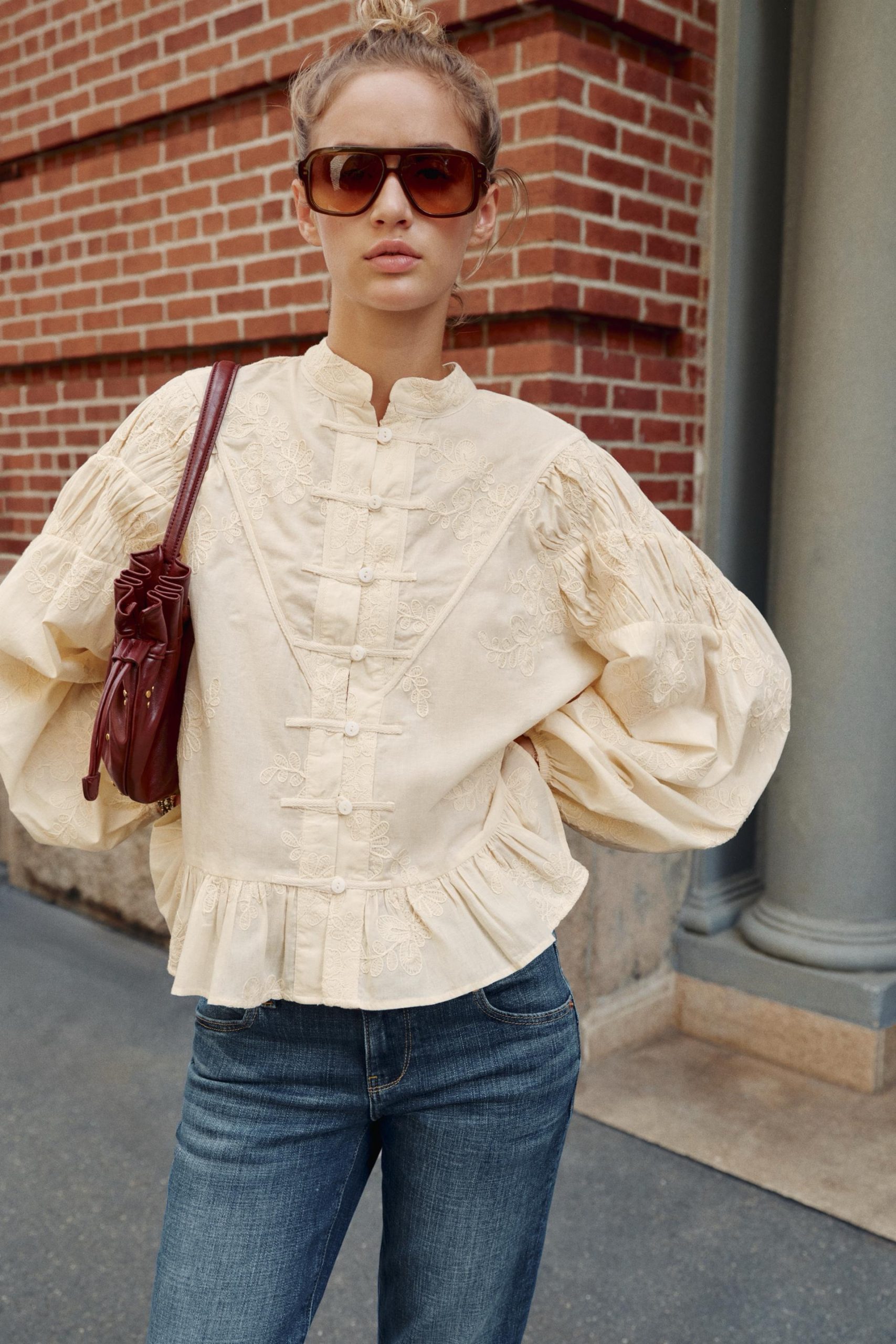 EMBROIDERED FROG FASTENING BLOUSE