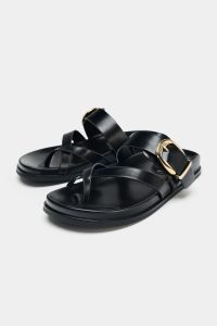 BUCKLED FLAT SANDALS