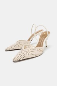 CROCHET-EFFECT HEELED SHOES
